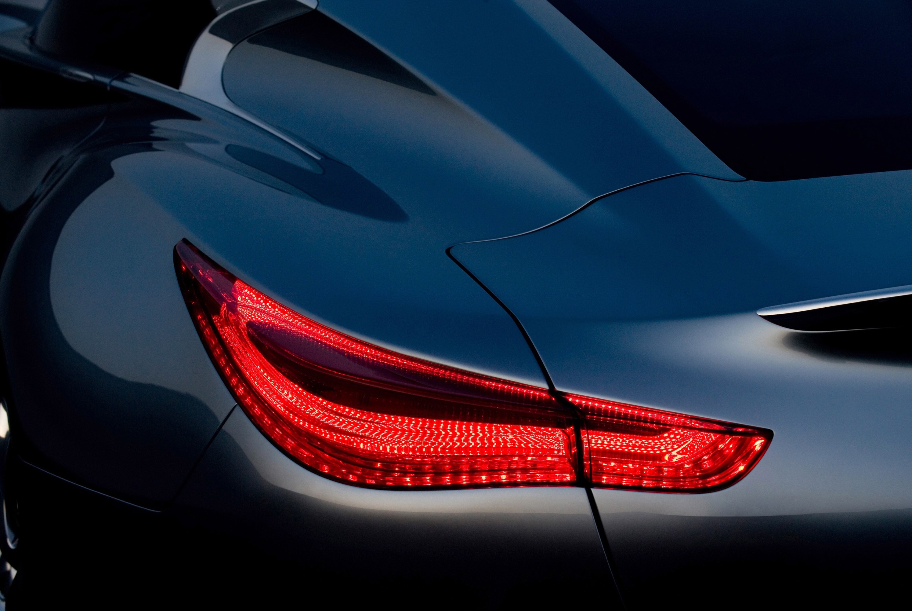 Infiniti Essence concept