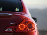 Infiniti G37 Saloon (2009) - picture 4 of 19