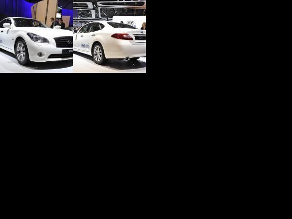 Geneva Infiniti M35h Geneva 2011 (2011) - picture 1 of 2