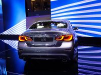 Infiniti Q70 Paris 2014 (2014)