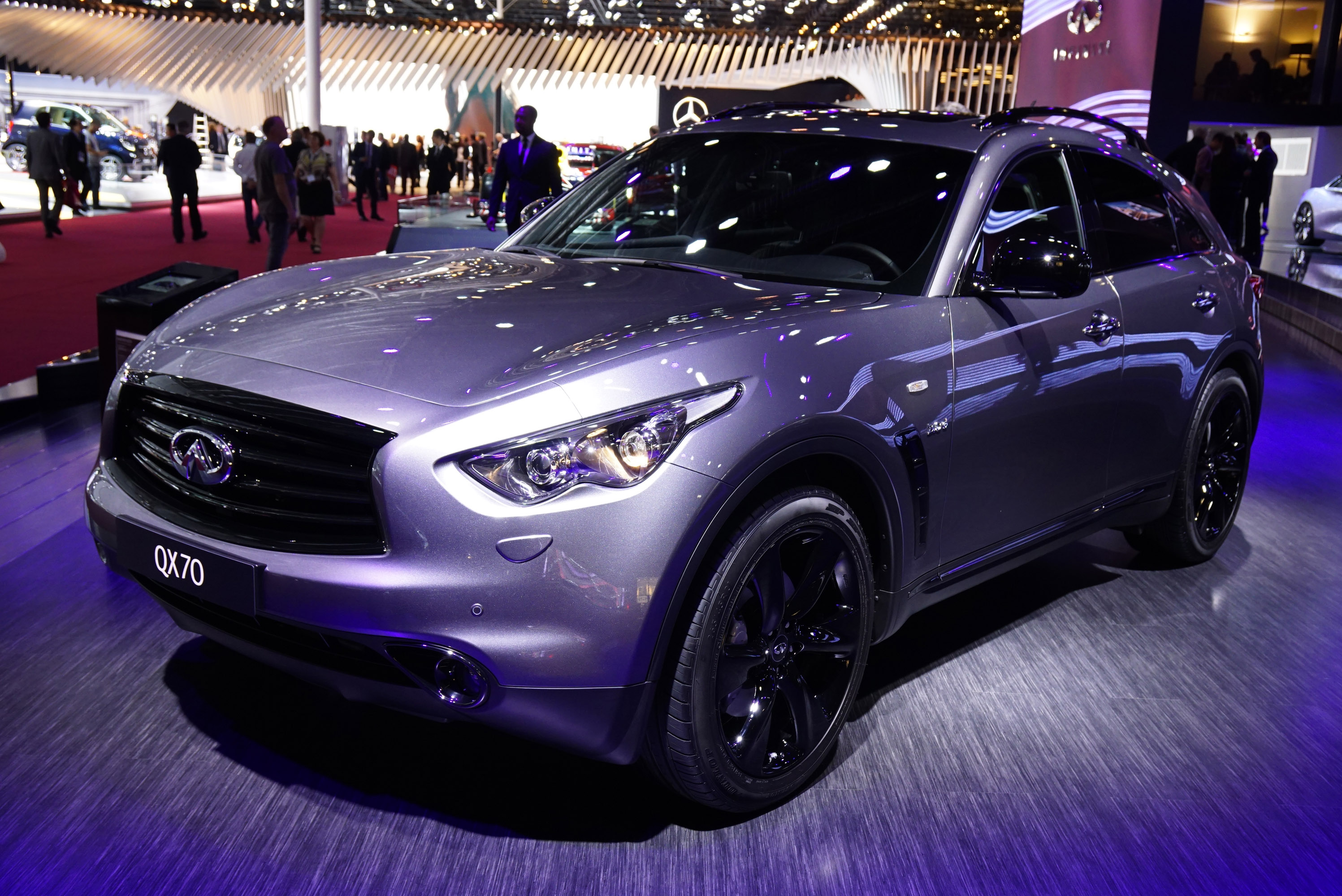 Paris Infiniti QX 70 Paris 2014
