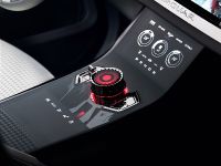 Jaguar C-X17 Sports Crossover Concept (2013)