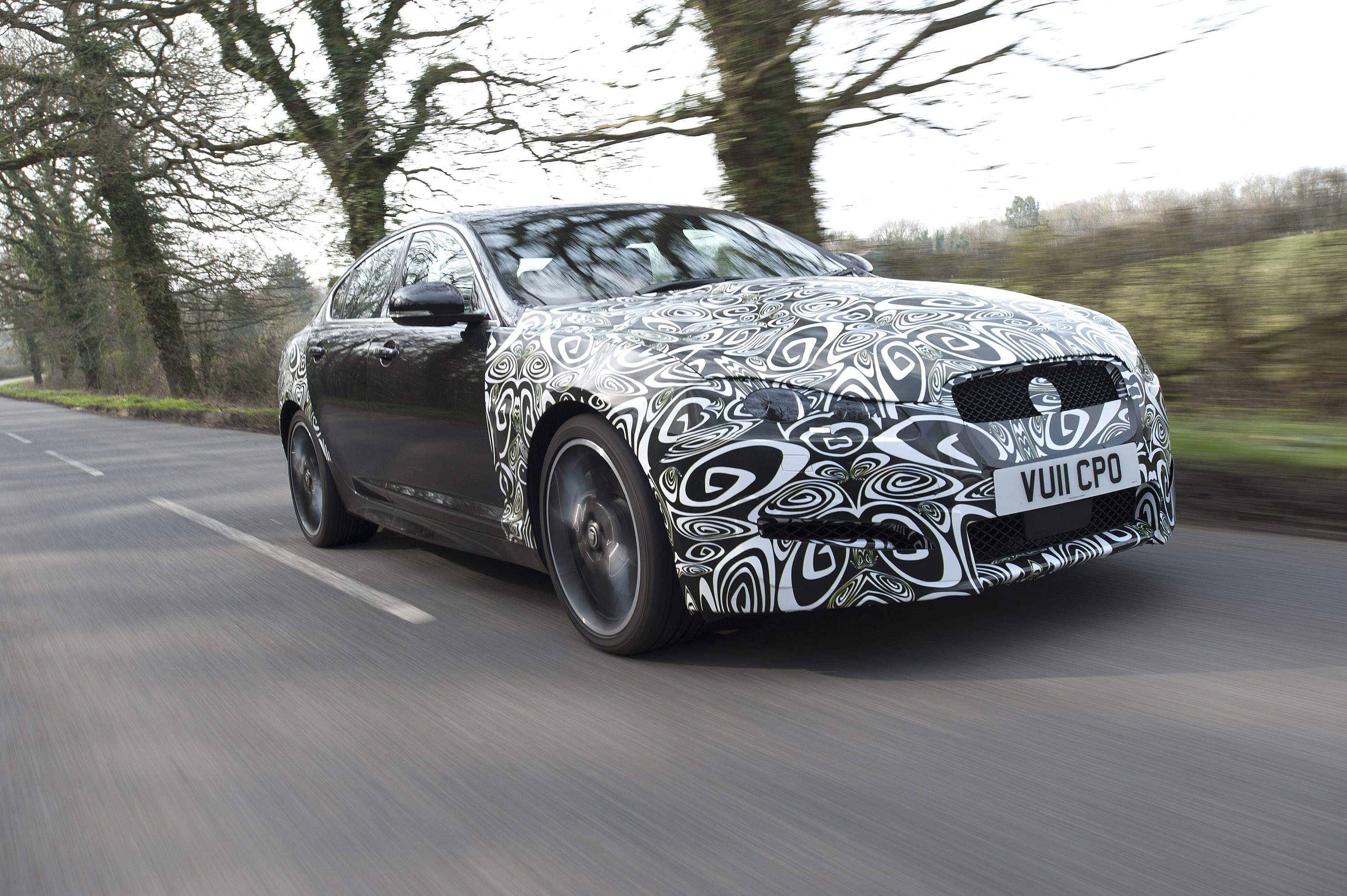Jaguar XF diesel spy