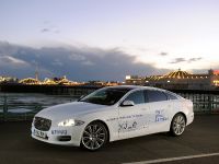 Jaguar XJ_e PHEV (2013)