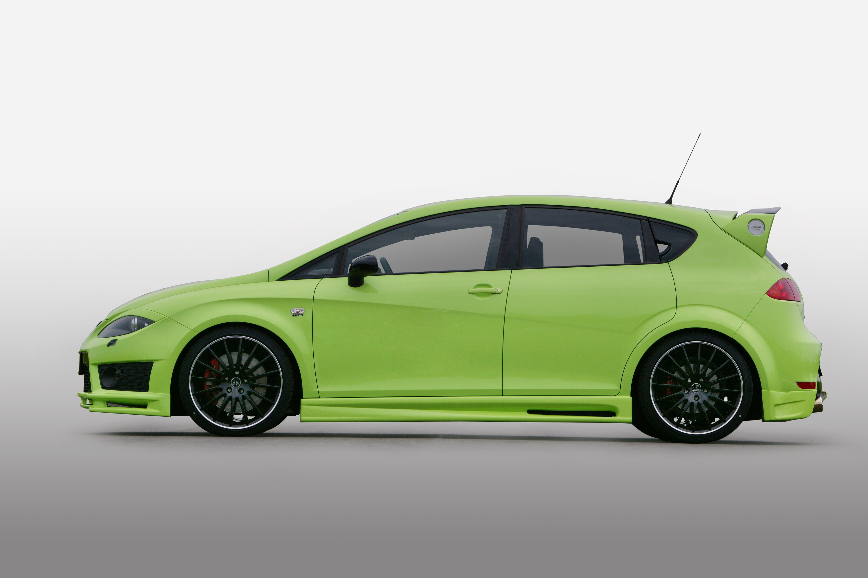 Je Design Seat Leon Cupra