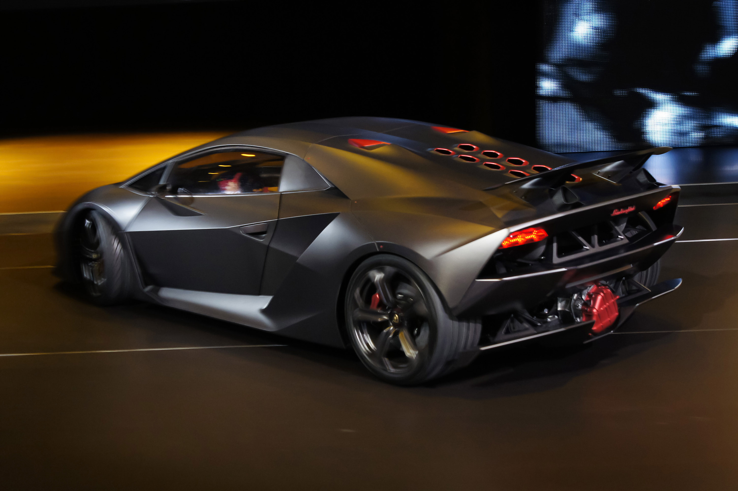 Paris Lamborghini Sesto Elemento at Paris 2010