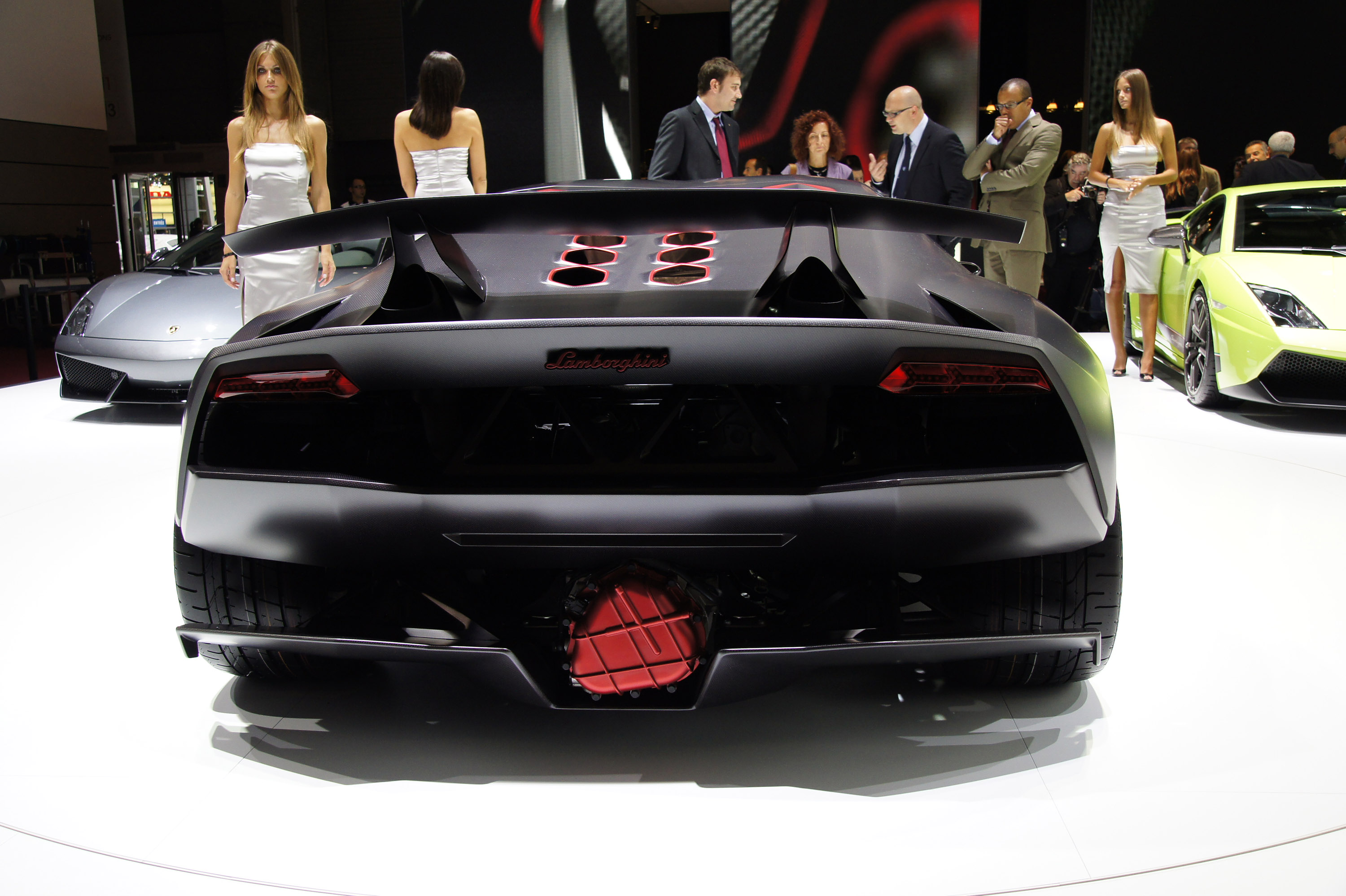Paris Lamborghini Sesto Elemento at Paris 2010