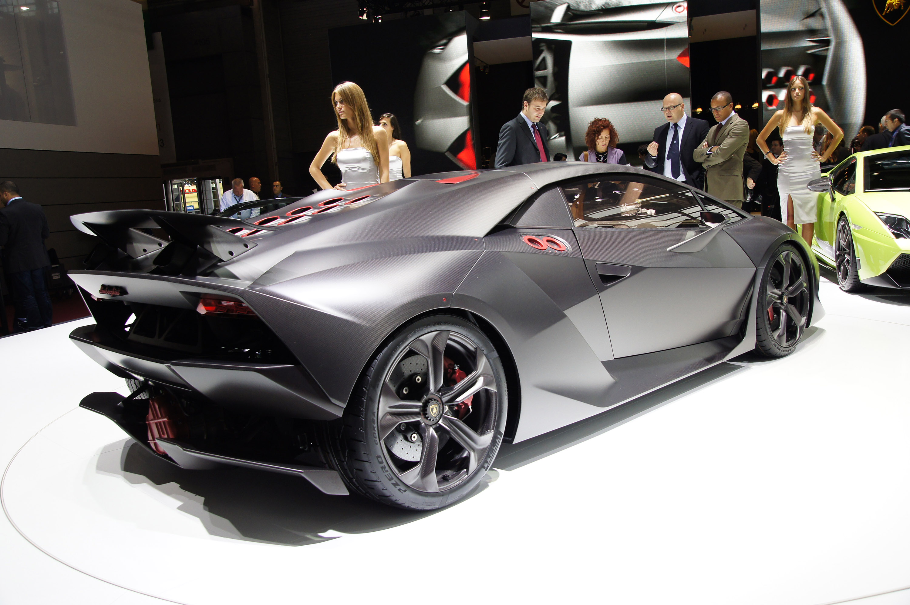Paris Lamborghini Sesto Elemento at Paris 2010