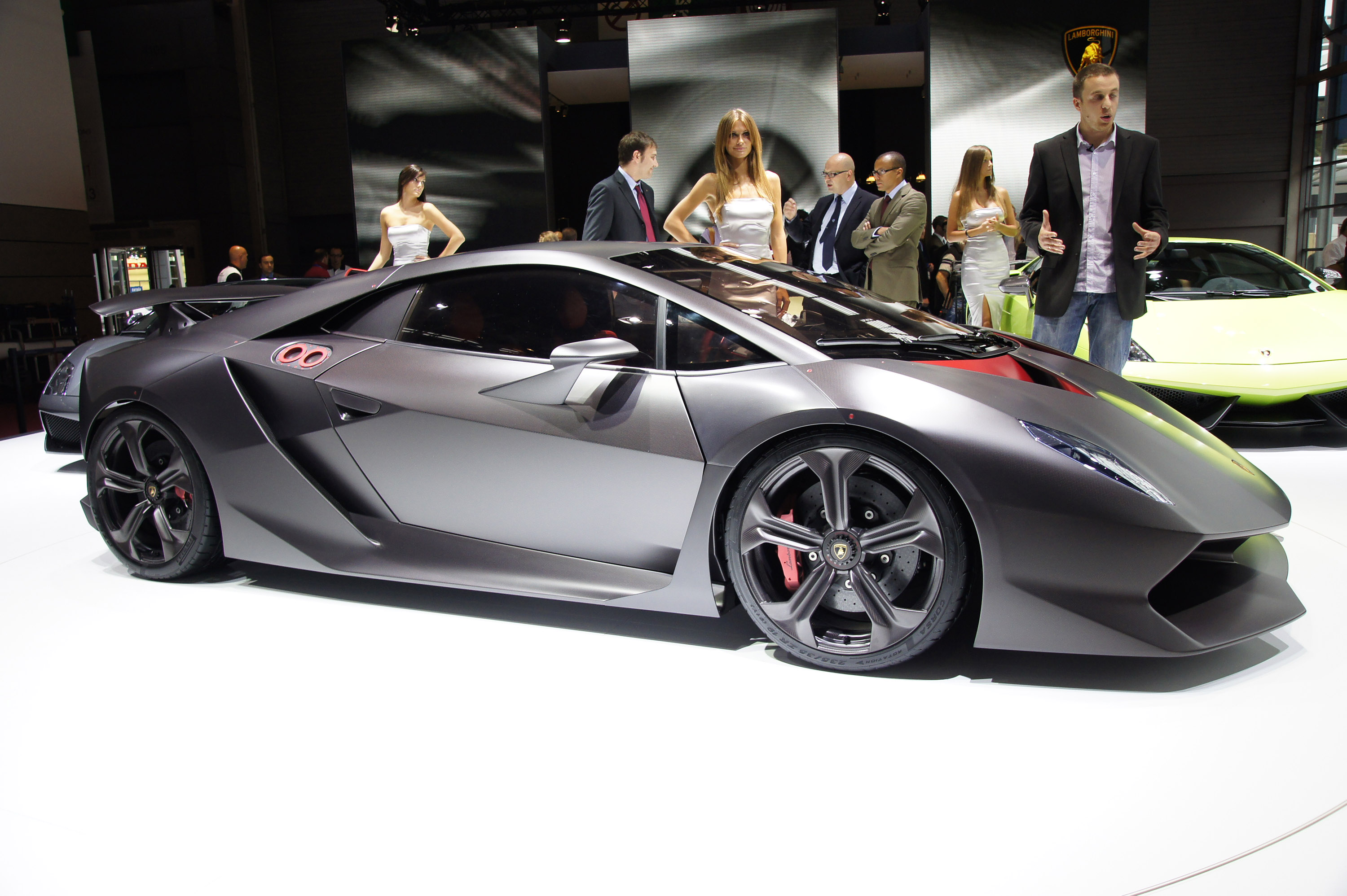 Paris Lamborghini Sesto Elemento at Paris 2010