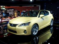 Lexus CT 200h Detroit 2011 (2011)