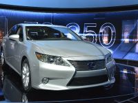 Lexus ES 300h Hybrid New York 2012 (2012)