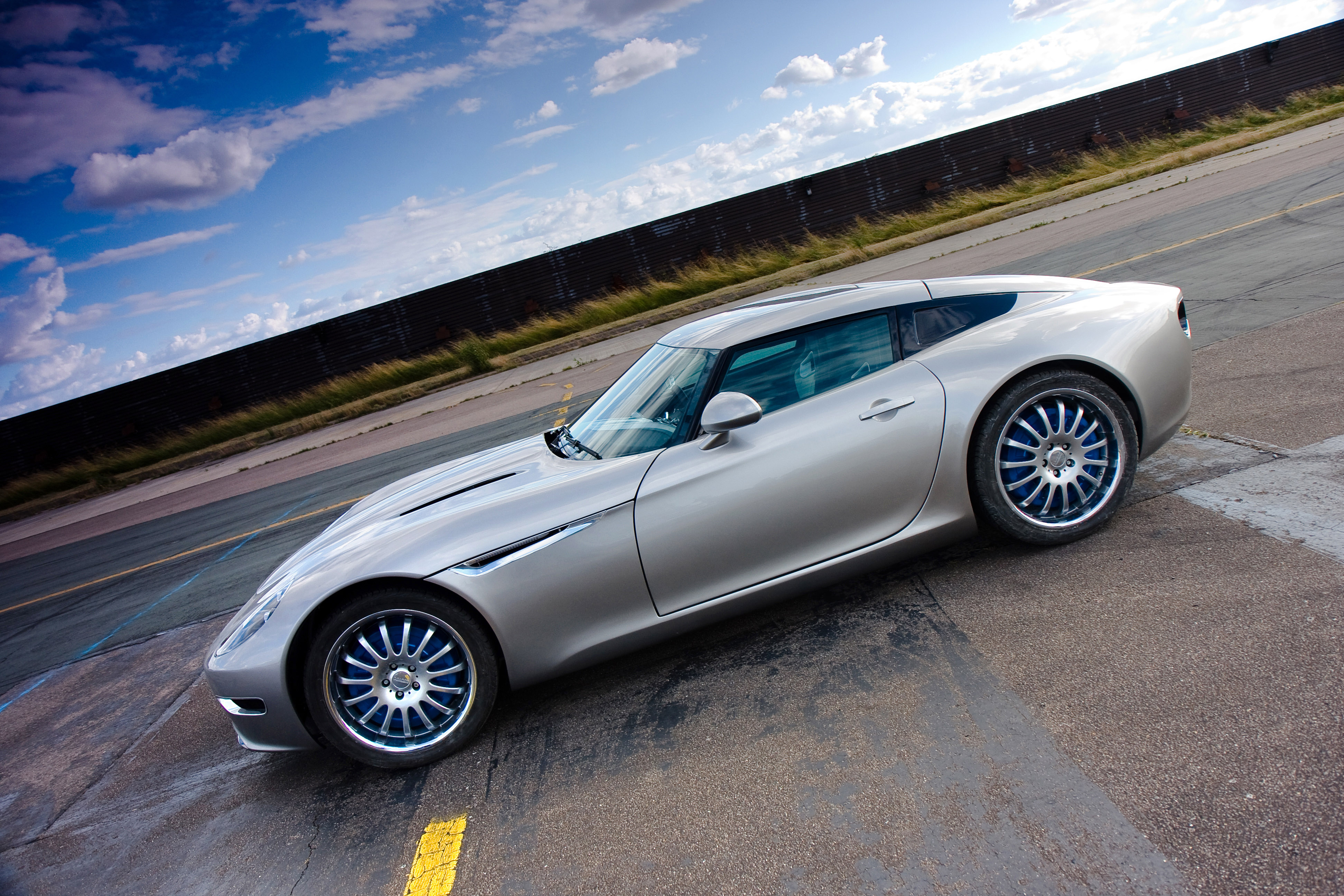 Cooper Tire Lightning GT
