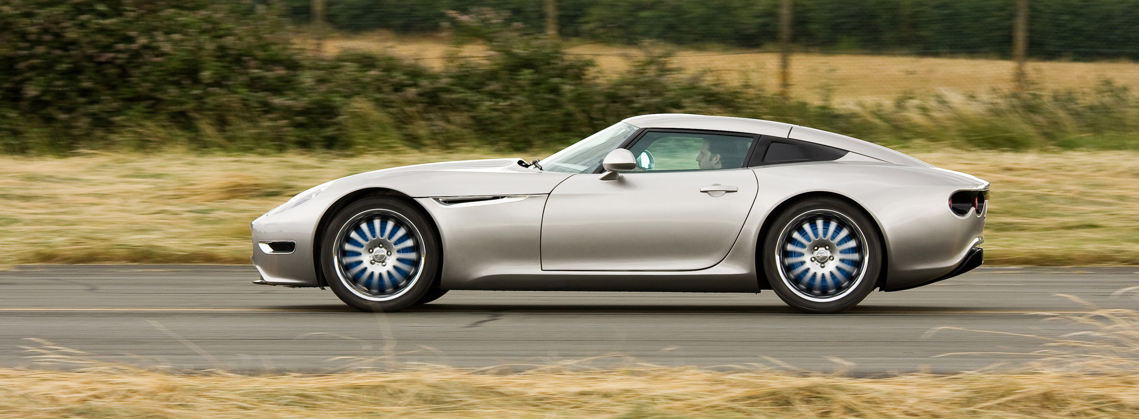 Cooper Tire Lightning GT