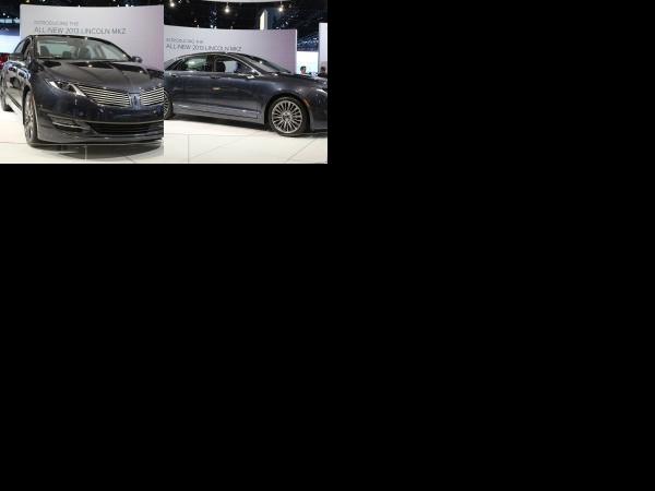Chicago Lincoln MKZ Chicago 2013 (2013) - picture 1 of 2