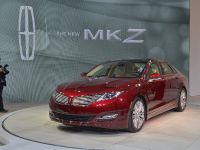 Lincoln MKZ New York 2012 (2012)