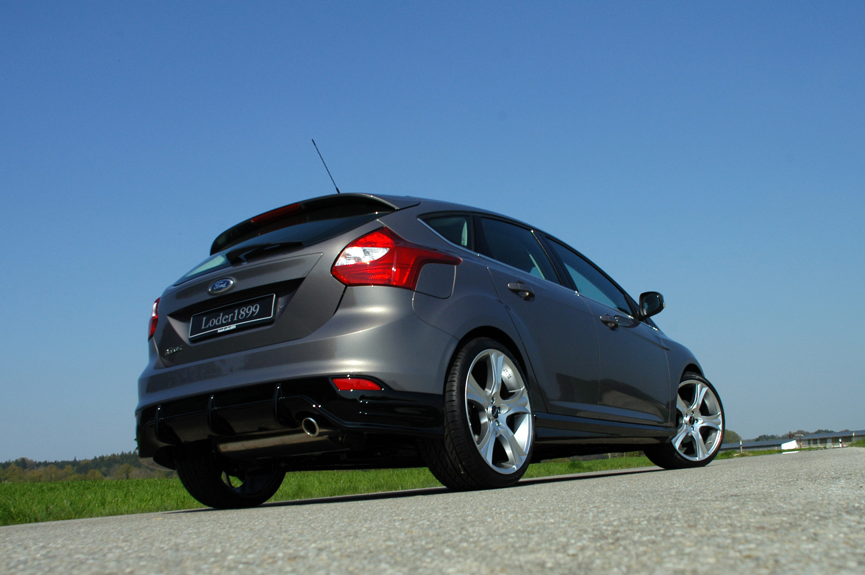Loder1899 2012 Ford Focus