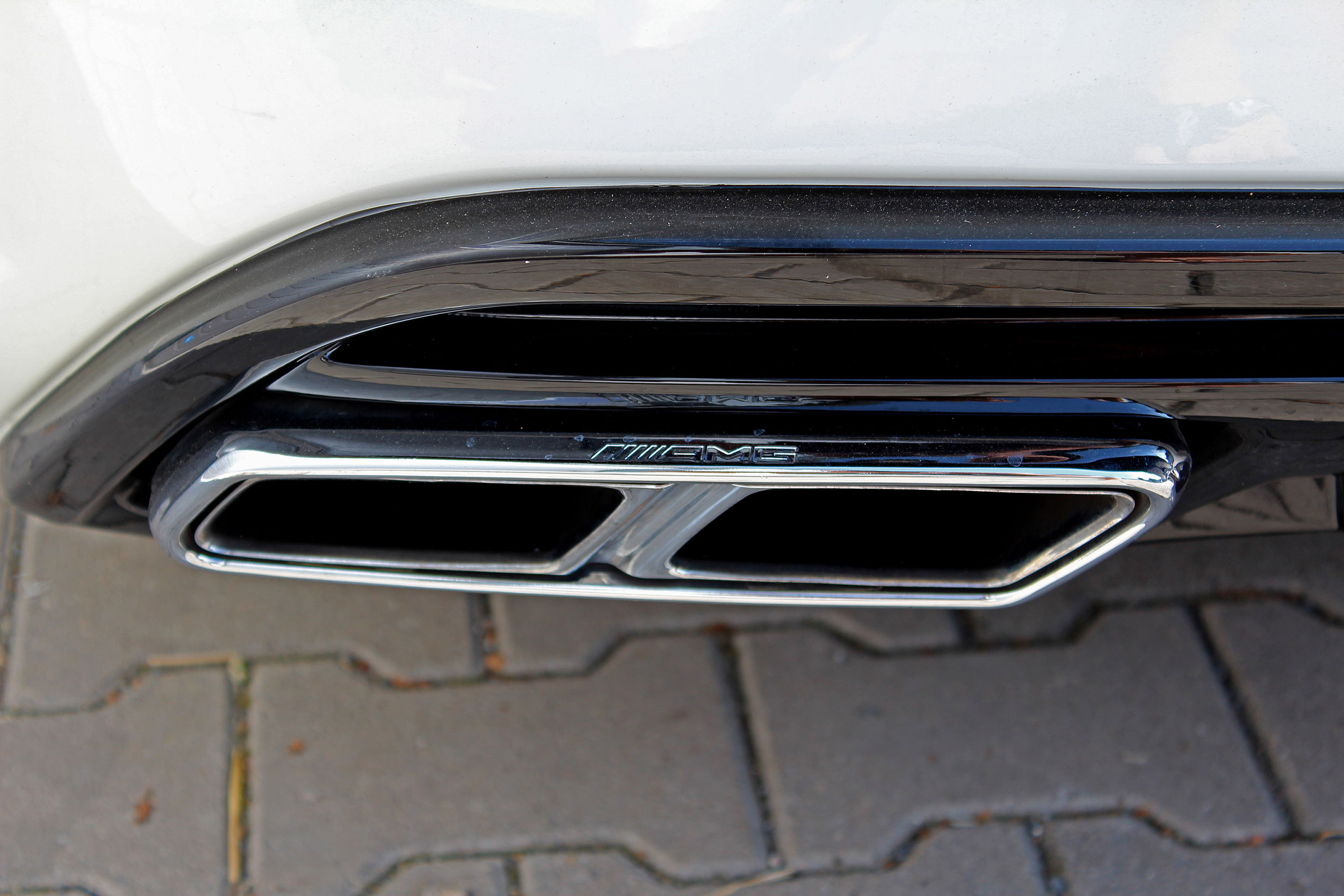Mercedes-Benz M&amp;D Exclusive Cardesign Mercedes-Benz E500 Coupe