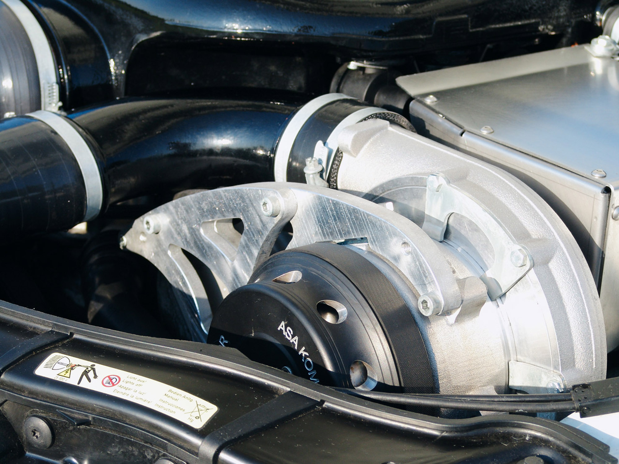 Manhart Racing BMW M3 Compressor