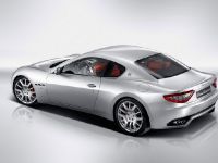 Maserati Gran Turismo (2007) - picture 2 of 3
