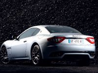 Maserati GranTurismo S Automatic (2010) - picture 7 of 40