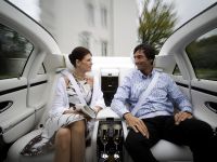 Maybach Landaulet (2009) - picture 3 of 6
