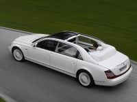 Maybach Landaulet (2009) - picture 5 of 6