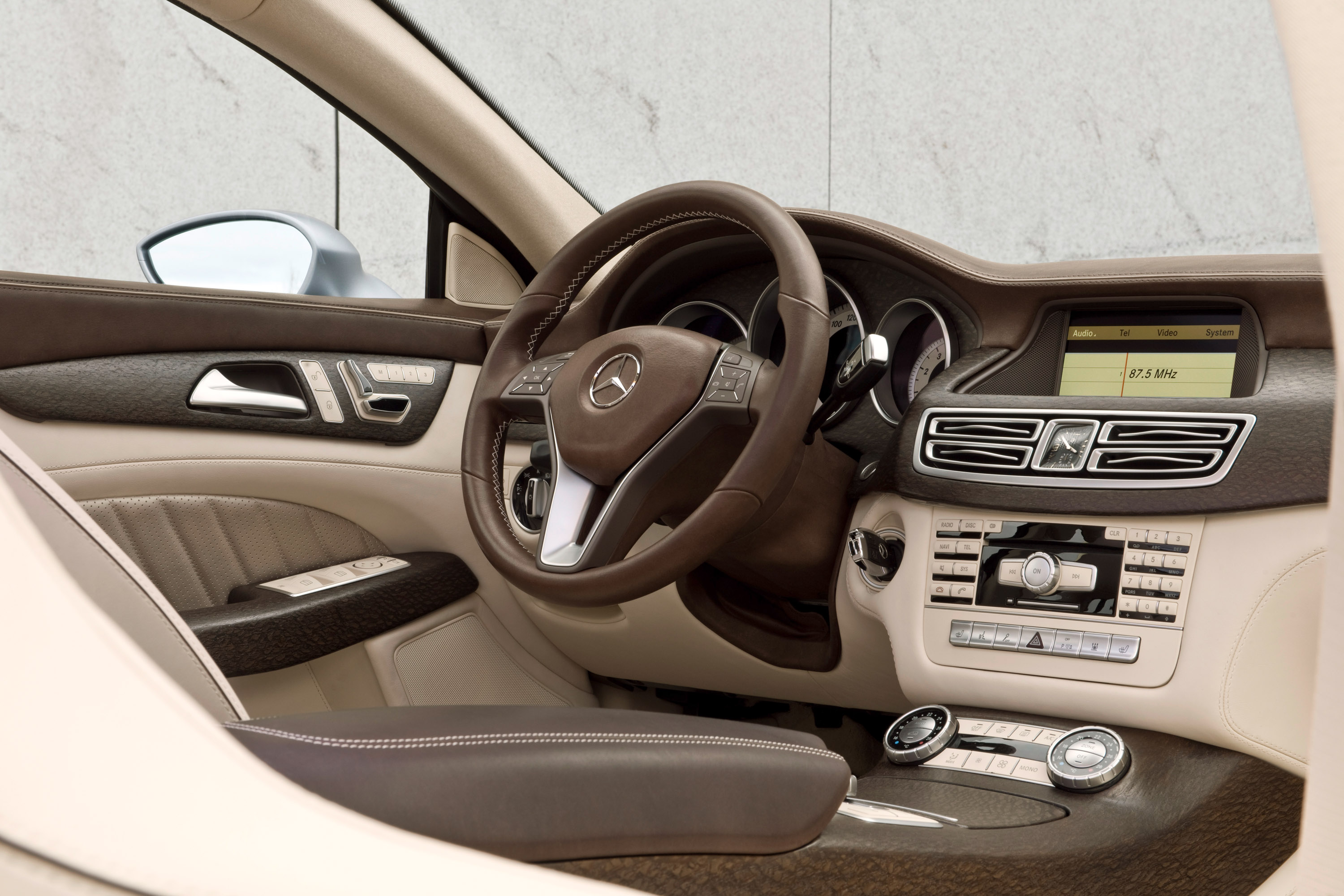 Mercedes-Benz CLS Shooting Break Concept