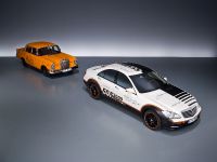 Mercedes-Benz ESF (2009) - picture 3 of 4