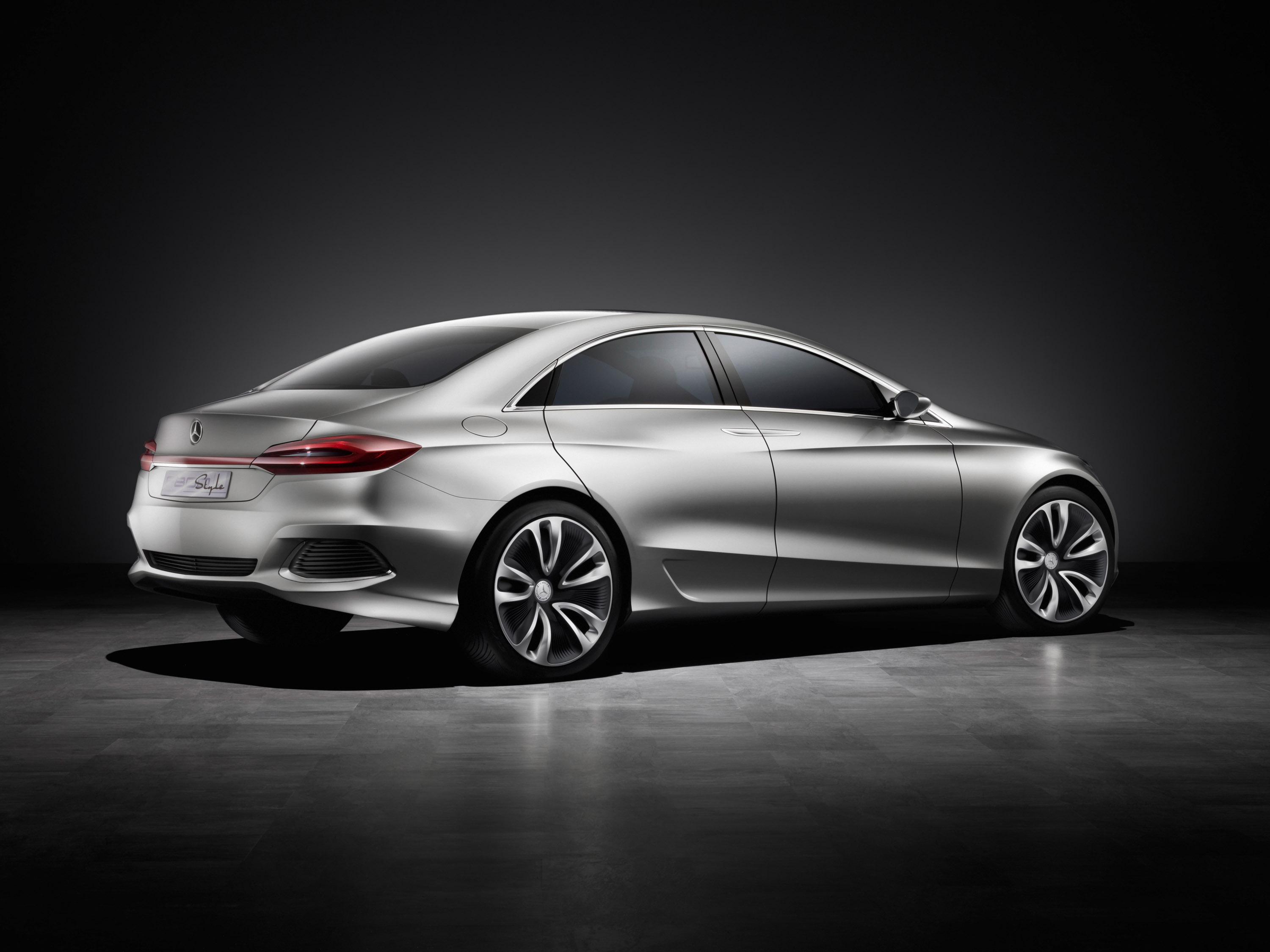 Mercedes-Benz F 800 Style