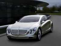 Mercedes-Benz F700 (2007)