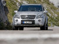 Mercedes-Benz ML 63 AMG 10th Anniversary (2009) - picture 1 of 20
