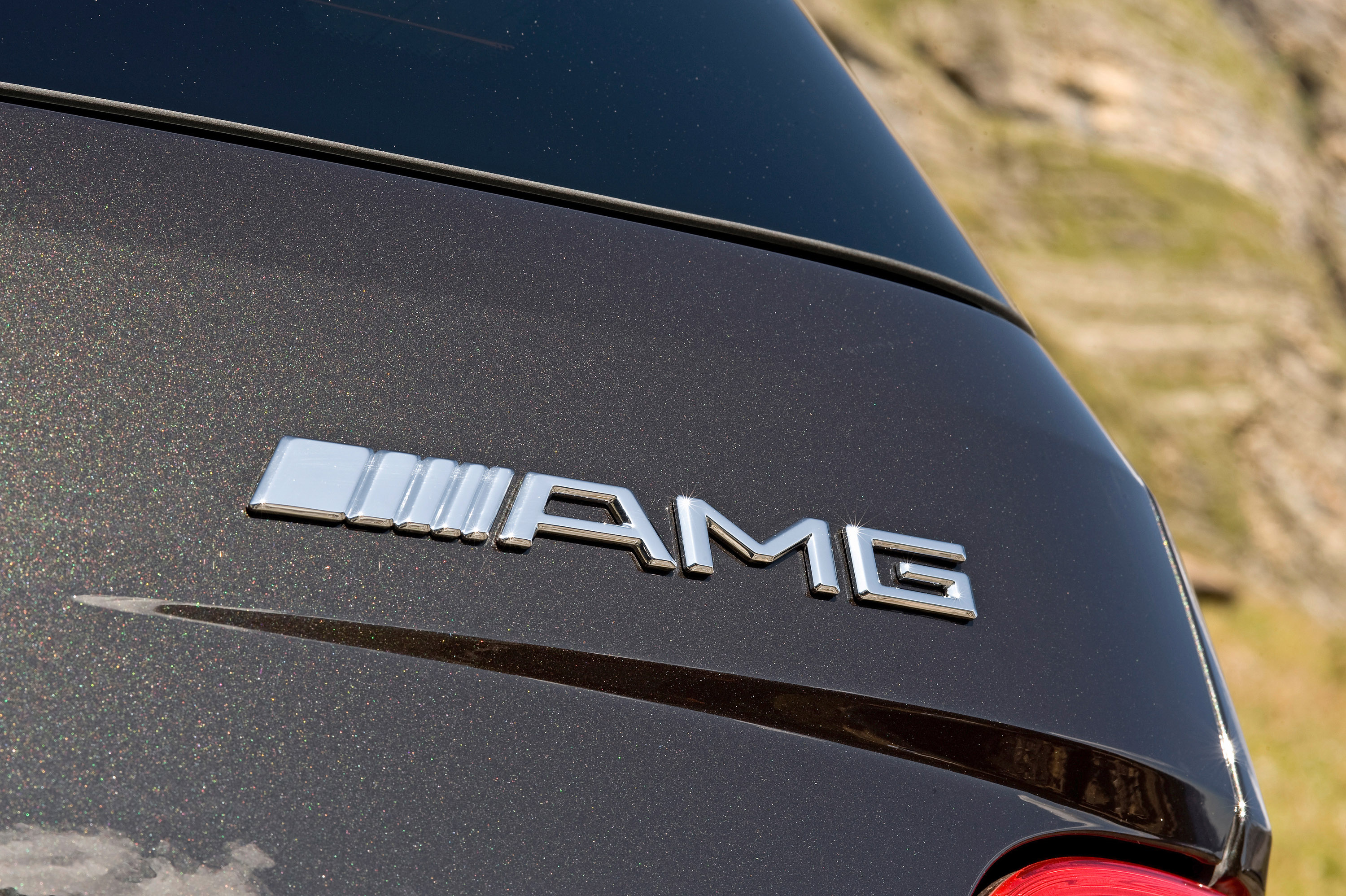 AMG Mercedes-Benz ML 63 AMG Performance Studio