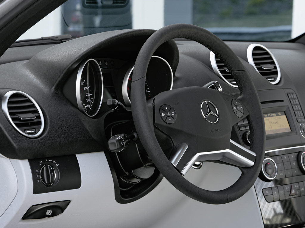 Mercedes-Benz ML-Class