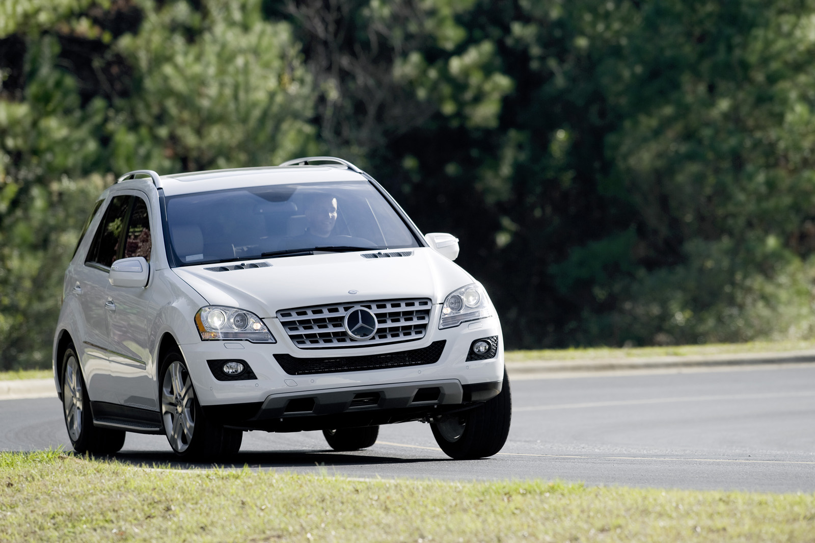 Mercedes-Benz R, ML, and GL 320 BlueTEC