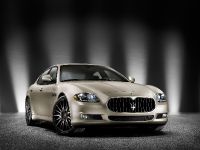 Meserati Quattroporte Sport GT S Awards Edition (2010) - picture 6 of 8