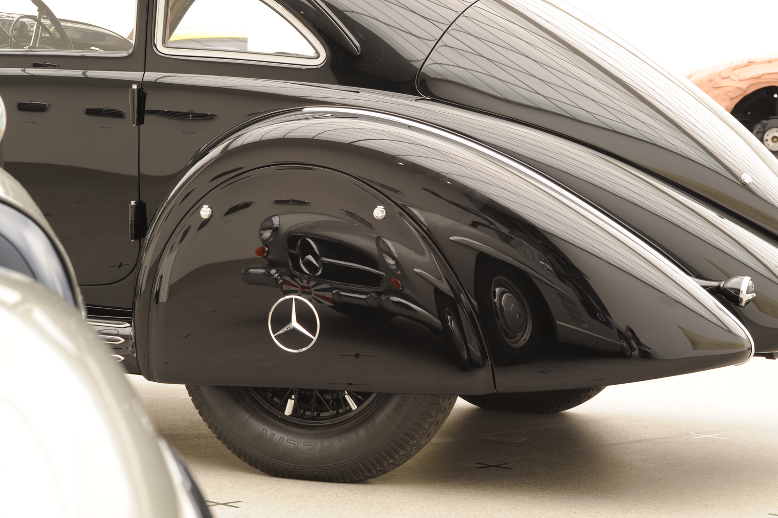 Mercedes-Benz Milestones Automotive Design - Example Mercedes-Benz