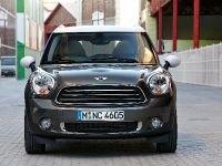 MINI Cooper Countryman (2010) - picture 6 of 21
