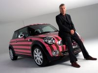MINI Cooper Paul Weller design (2010) - picture 3 of 6
