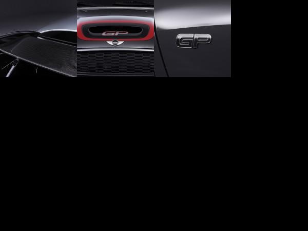 MINI John Cooper Works GT (2012) - picture 13 of 15
