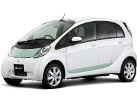 Mitsubishi i-MiEV production version (2009)