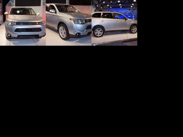 New York Mitsubishi Outlander PHEV New York 2013 (2013) - picture 1 of 3