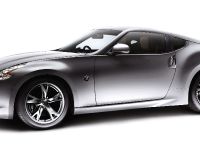 Nissan Fairlady Z (2009) - picture 1 of 9