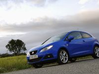 Seat Ibiza SportCoupe (2009) - picture 6 of 14