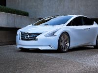 Nissan Ellure Concept (2010) - picture 1 of 10