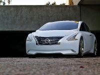 Nissan Ellure Concept (2010) - picture 4 of 10