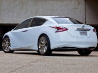Nissan Ellure Concept (2010) - picture 5 of 10