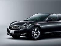 Nissan Fuga (2009) - picture 4 of 7
