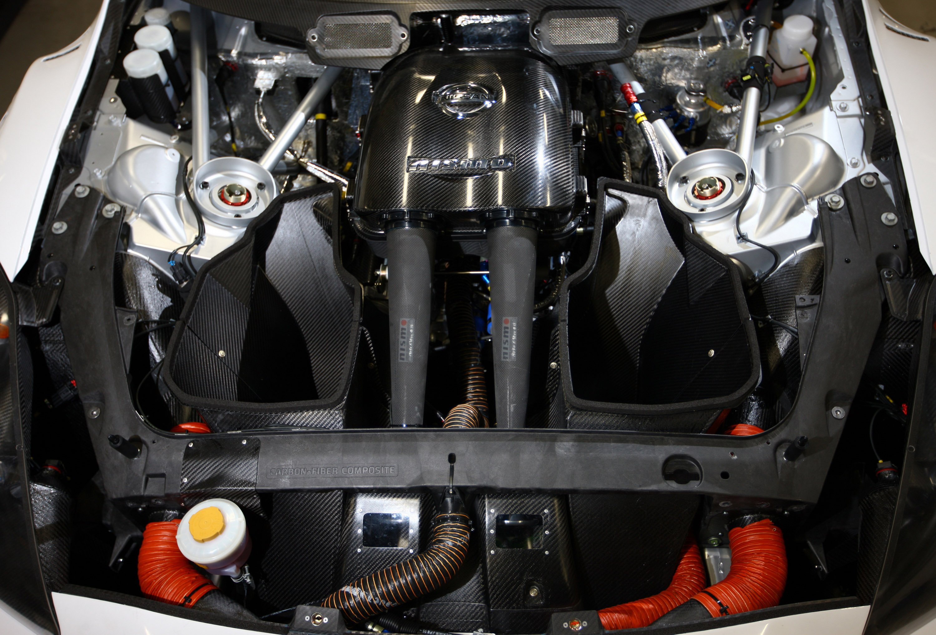 Nissan GT-R 2010 FIA GT1