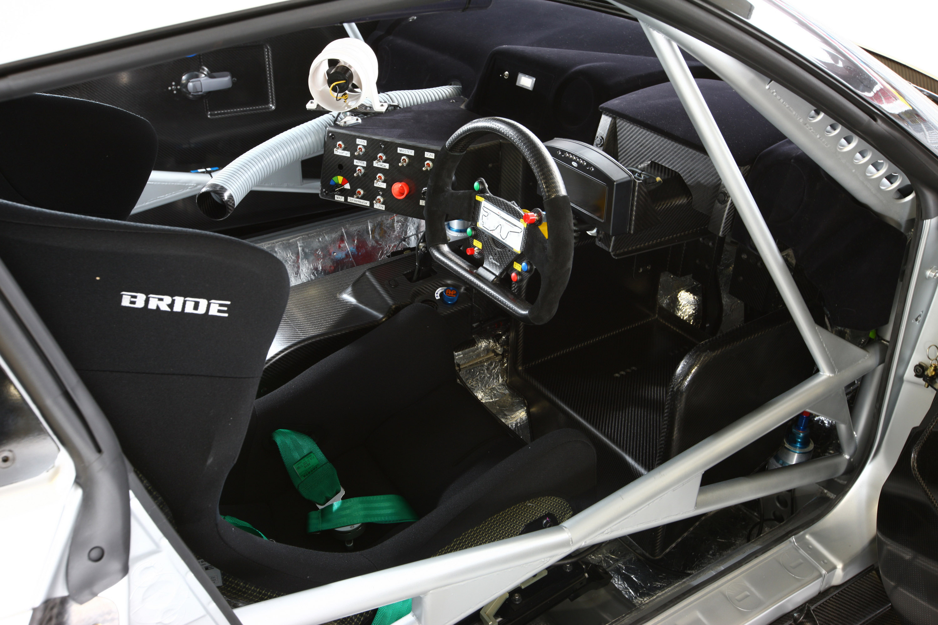 Nissan GT-R 2010 FIA GT1