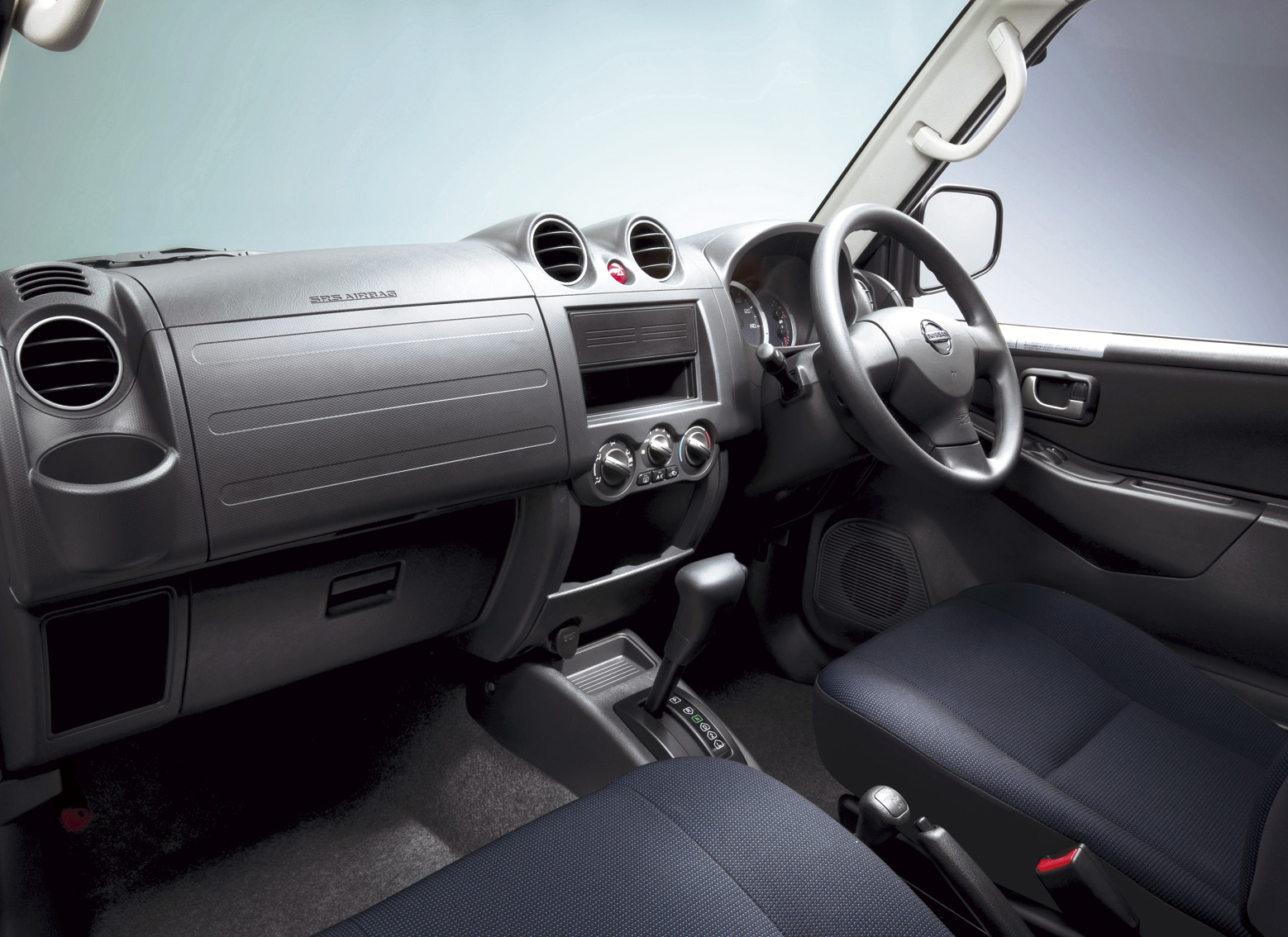 Nissan KIX